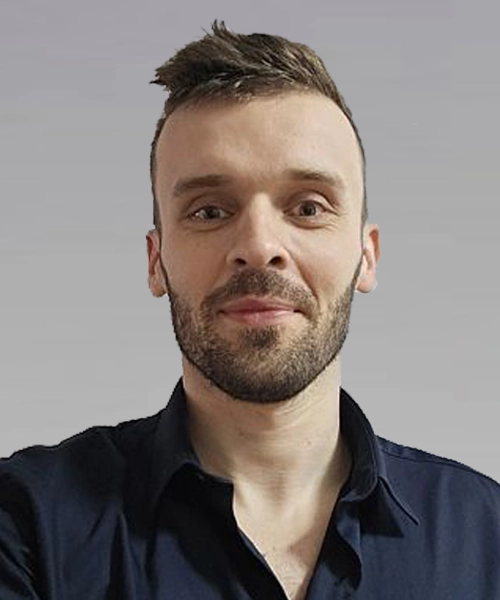 Роман Егоров